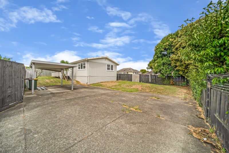 5A Linda Place, Otara, Auckland - Carousel 1