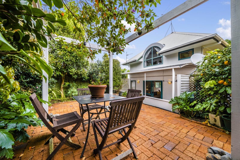 10/29A St Stephens Avenue, Parnell, Auckland - Carousel 1