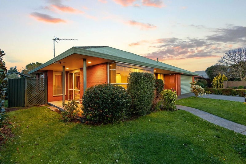 284 Sawyers Arms Road, Bishopdale, Christchurch - Carousel 2