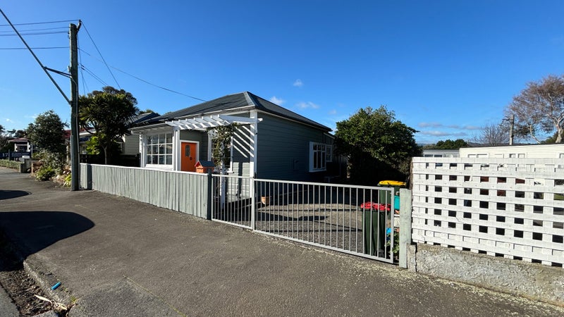 168 Hutt Road, Petone, Lower Hutt - Carousel 14