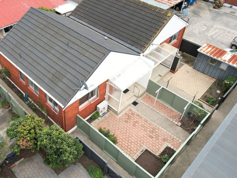 20E Oxford Street, South Dunedin, Dunedin - Carousel 19