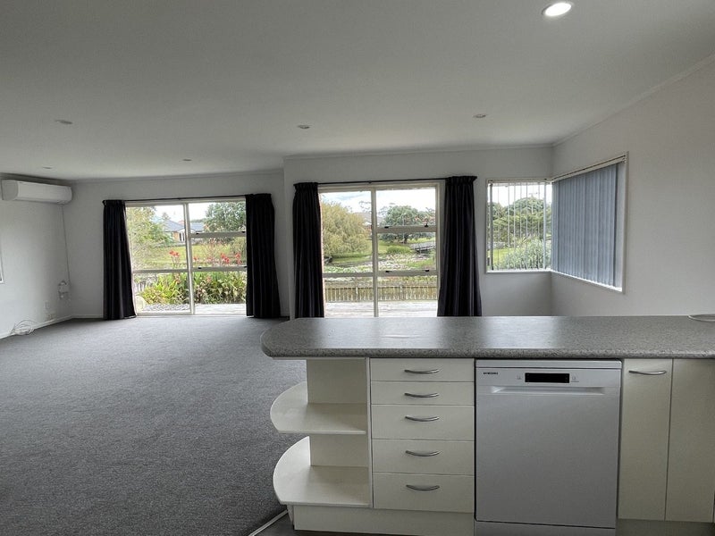 19B McGowan Place, Orewa, Orewa - Carousel 2