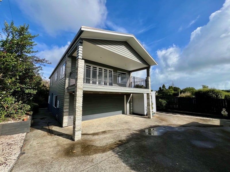 10A Bay View Road, Moncks Bay, Christchurch - Carousel 1