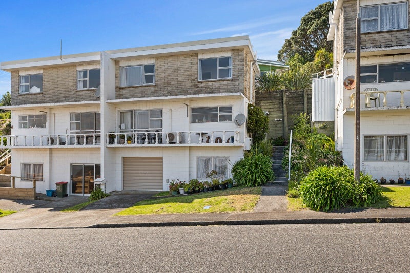 25B Port View Crescent, Moturoa, New Plymouth - Carousel 17