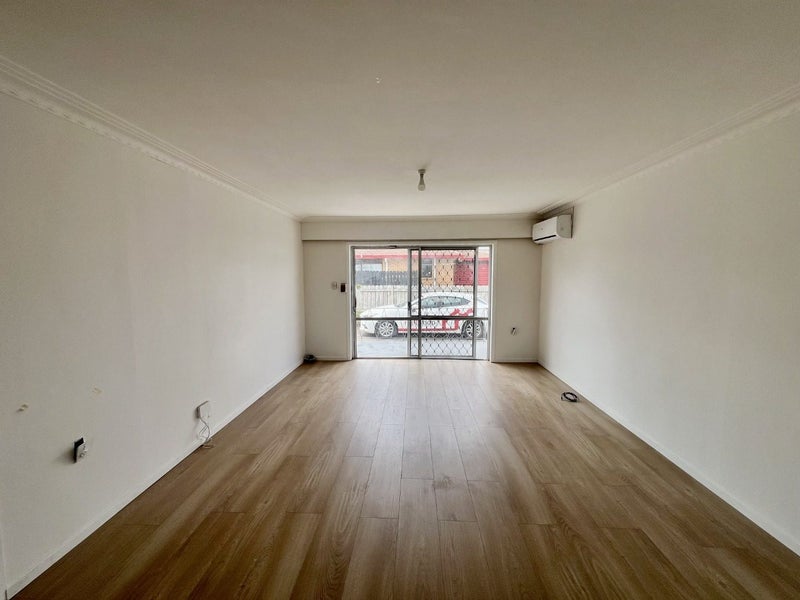 3/52 Birdwood Avenue, Papatoetoe, Auckland - Carousel 2