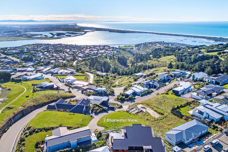 2 Bluewater View, Mount Pleasant, Christchurch - Carousel 1