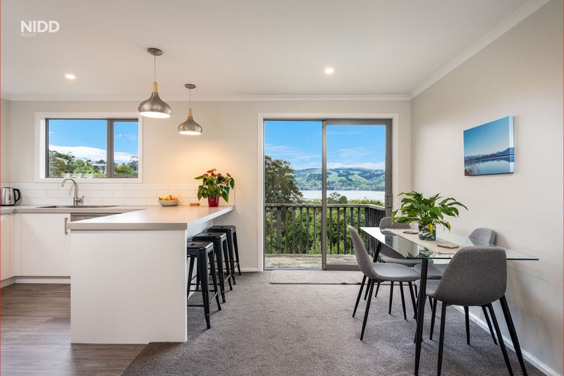 18 Athol Place, Ravensbourne, Dunedin - Carousel 1