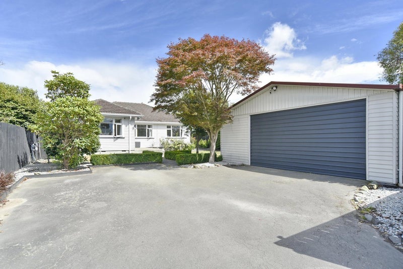 7 Grimseys Road, Redwood, Christchurch - Carousel 1