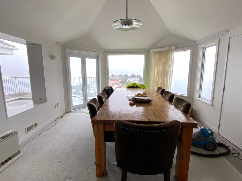 2 Palliser Road, Roseneath, Wellington - Carousel 2