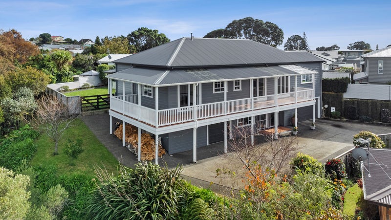 34 Belt Road, Moturoa, New Plymouth - Carousel 1