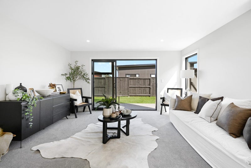 7 Ogilvie Avenue, Chartwell, Hamilton - Carousel 2