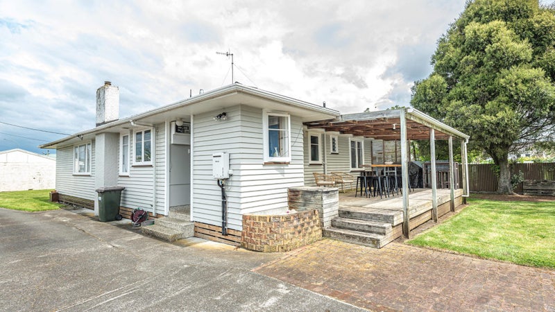 62 Fitzherbert Avenue, Tawhero, Whanganui - Carousel 1