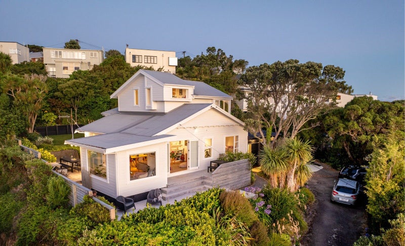 59 Calcutta Street, Khandallah, Wellington - Carousel 1