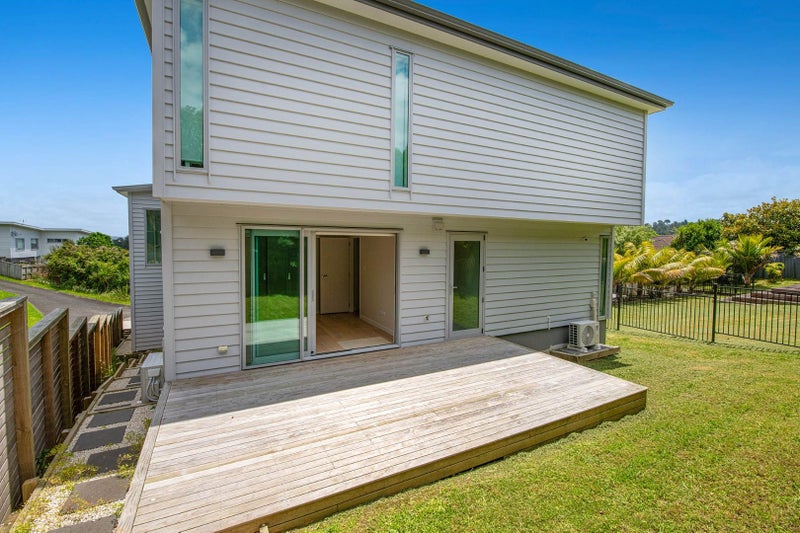 9A Schopolo Place, Schnapper Rock, Auckland - Carousel 1