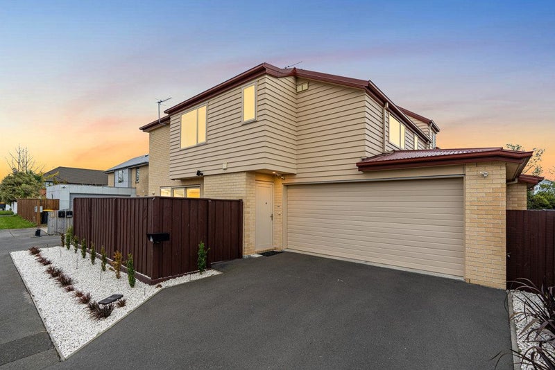 74A Packe Street, Edgeware, Christchurch - Carousel 1