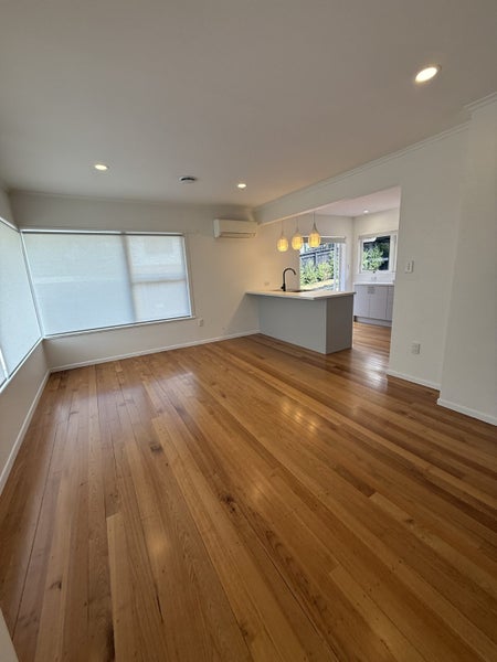 3/25 Cardigan Street, Western Springs, Auckland - Carousel 2