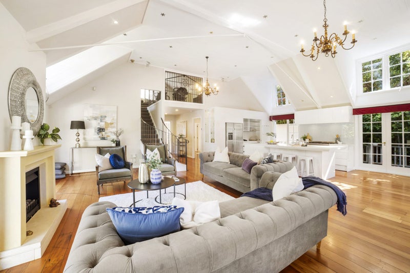 5A Raroa Road, Kelburn, Wellington - Carousel 2