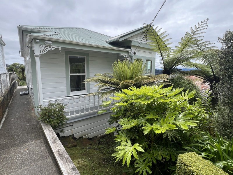 38 Connaught Terrace, Brooklyn, Wellington - Carousel 25