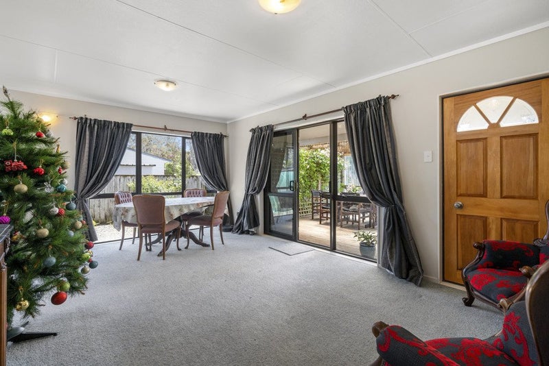 48A Norana Road, Timberlea, Upper Hutt - Carousel 2