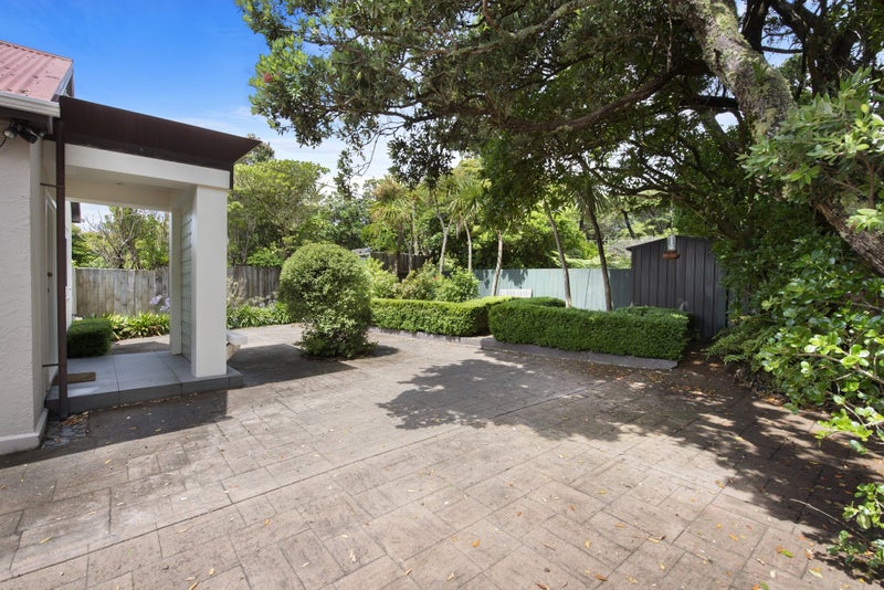 60A Messines Road, Karori, Wellington - Carousel 2