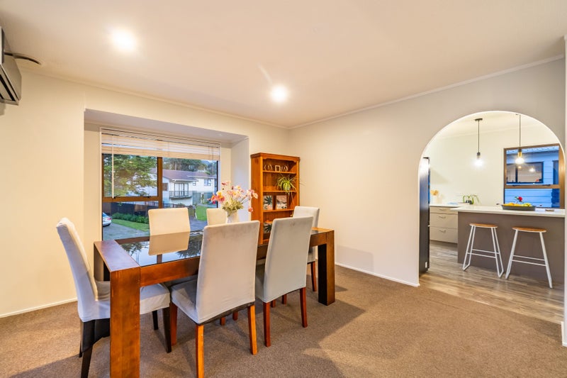 56 Albatross Close, Whitby, Porirua - Carousel 2