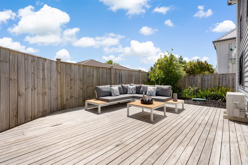 11C Manuwai Road, Torbay, Auckland - Carousel 21