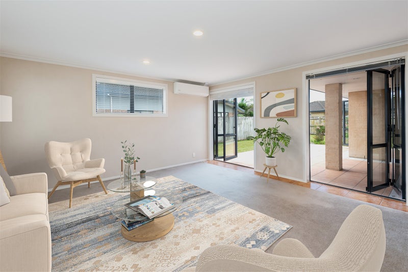 96 Redcastle Drive, East Tamaki, Auckland - Carousel 2