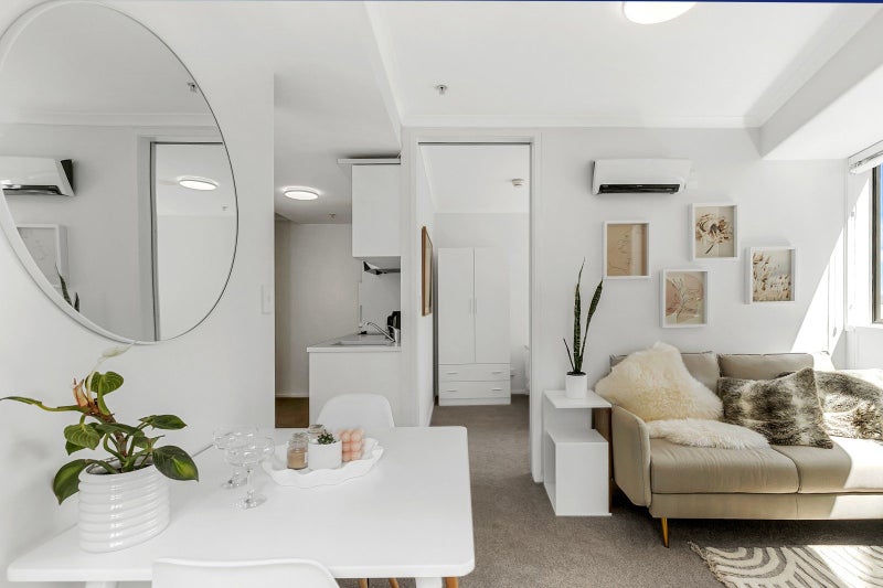 909/96 Symonds Street, Grafton, Auckland - Carousel 1