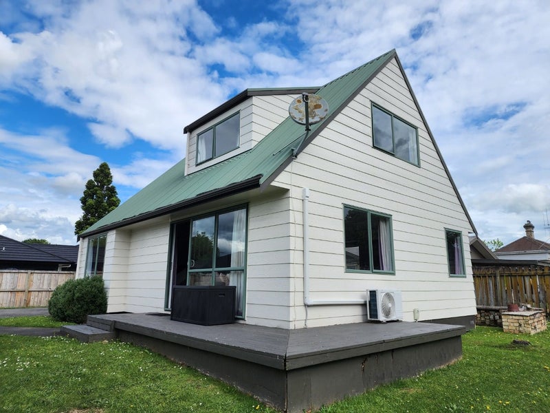 140A Rifle Range Road, Dinsdale, Hamilton - Carousel 1