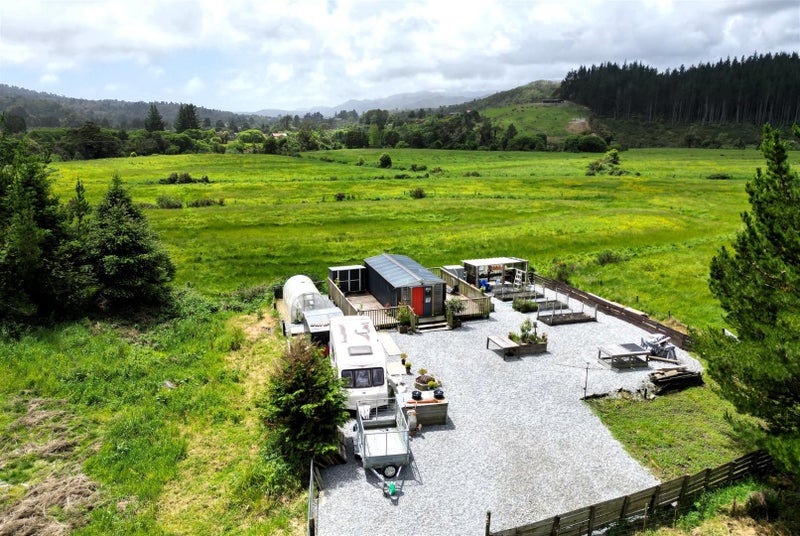 11 McLeans Pit Road, Coal Creek, Greymouth - Carousel 1
