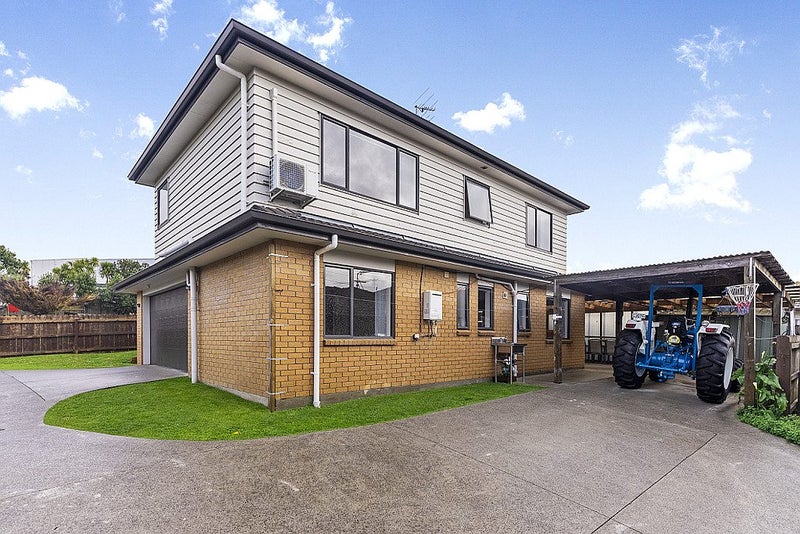 3 Liscooly Place, Flat Bush, Auckland - Carousel 14