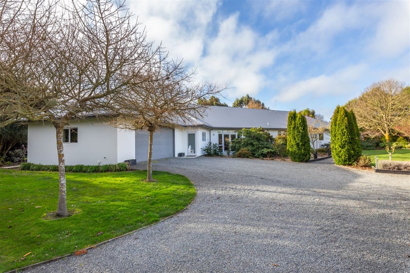 225 Heywards Road, Clarkville - Carousel 37