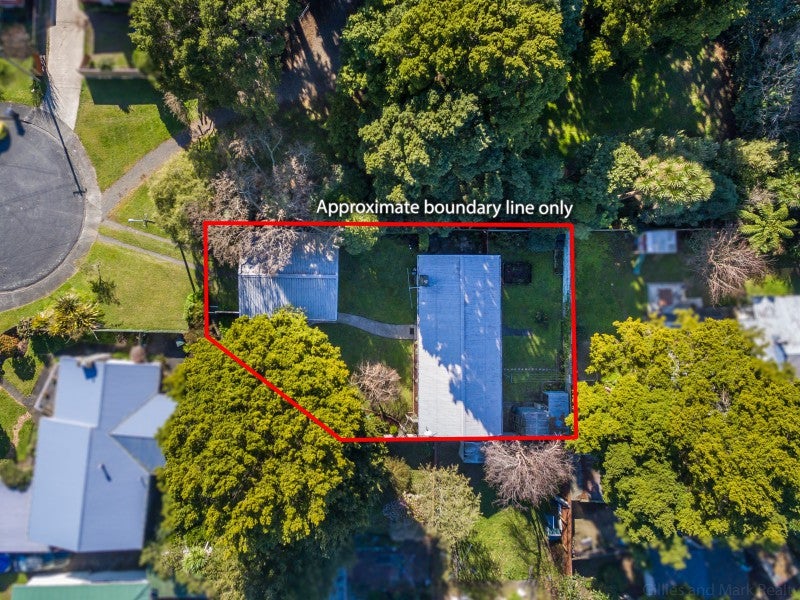 13 Rosina Street, Clouston Park, Upper Hutt - Carousel 20