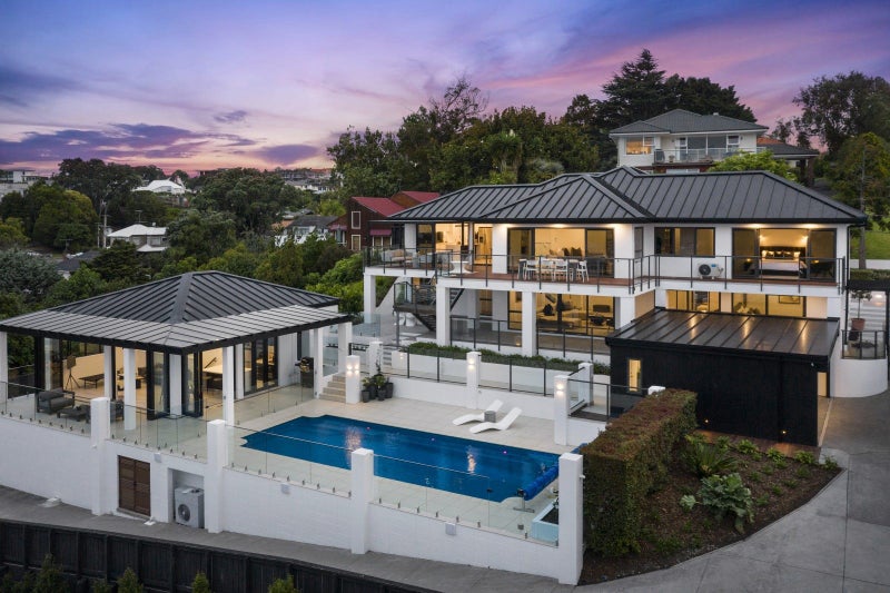 35 Palmer Crescent, Mission Bay, Auckland - Carousel 2