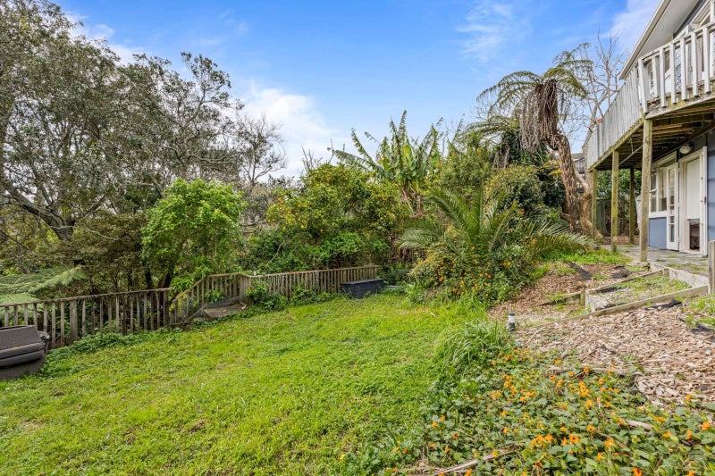 105 Sunrise Avenue, Murrays Bay, Auckland - Carousel 11