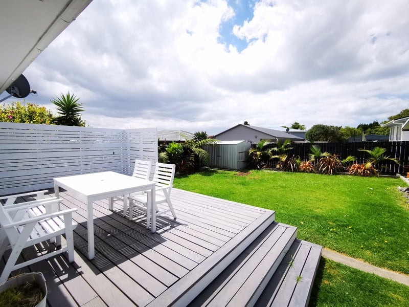 15 Kelman Road, Kelston, Auckland - Carousel 2