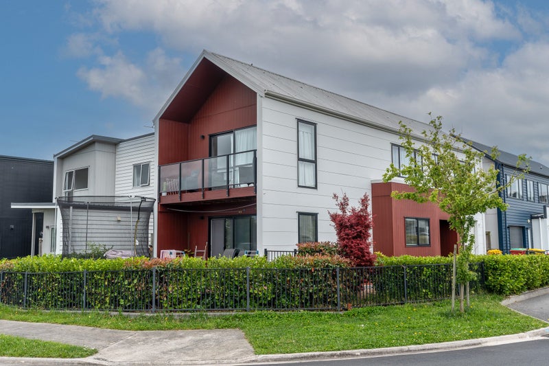 15 Rebekah Crescent, Flagstaff, Hamilton - Carousel 16