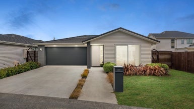 20 Taukari Road, Takanini, Auckland - Carousel 1