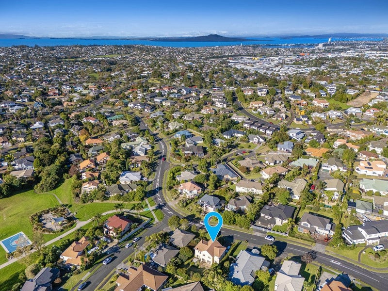 31 Goldfinch Rise, Unsworth Heights, Auckland - Carousel 19