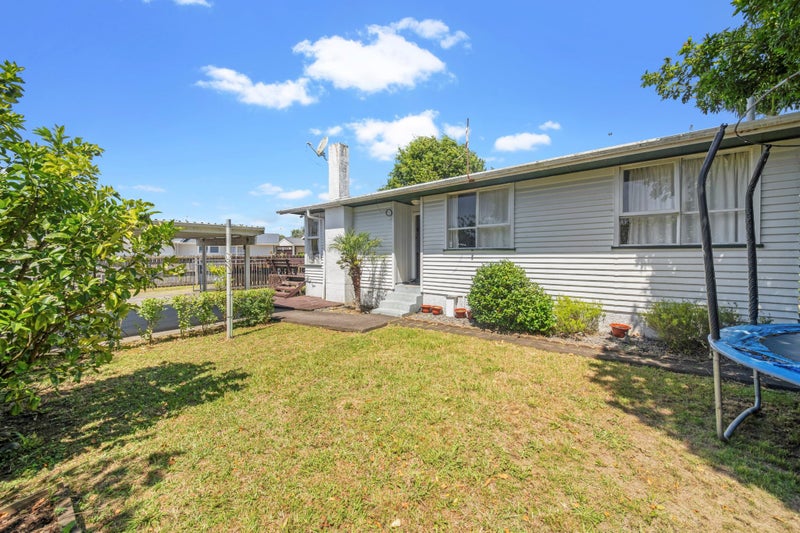 1/9 Ware Place, Pakuranga Heights, Auckland - Carousel 2