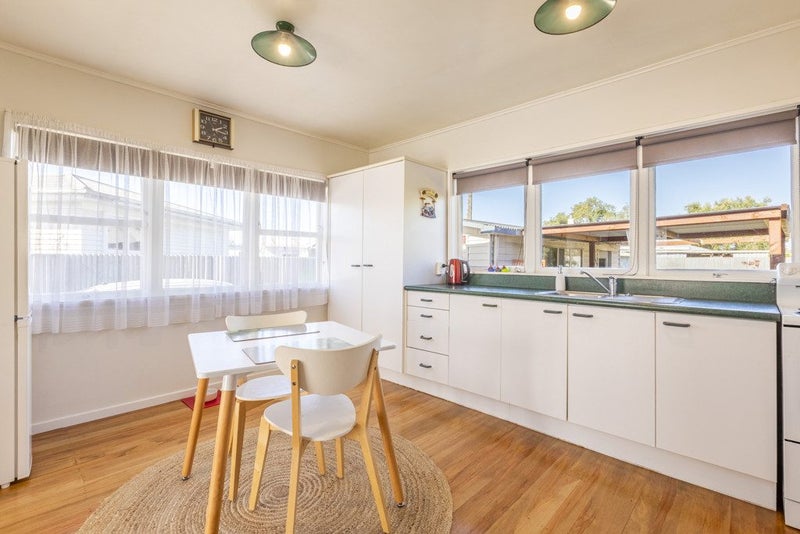 64 Morris Spence Avenue, Onekawa, Napier - Carousel 2