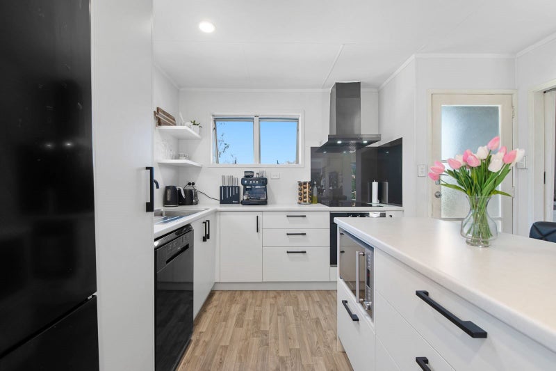 70 Alison Street, Mangakakahi, Rotorua - Carousel 2