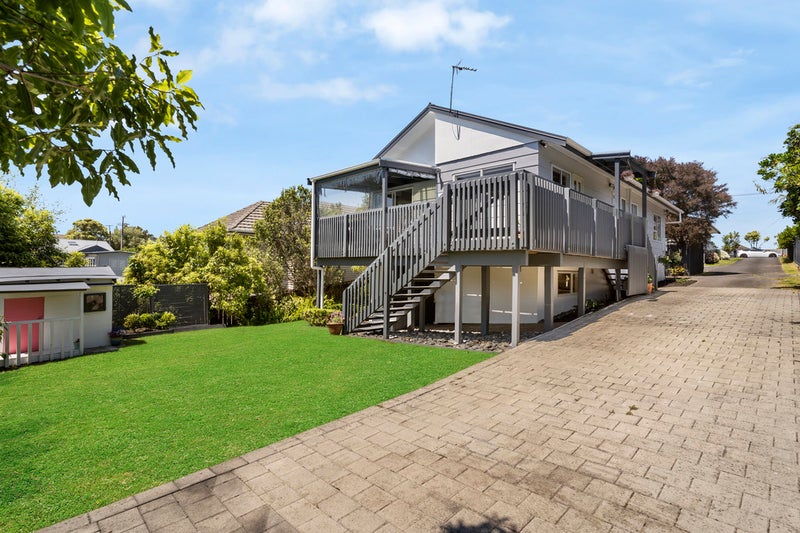 1/72 Beach Haven Road, Beach Haven, Auckland - Carousel 26