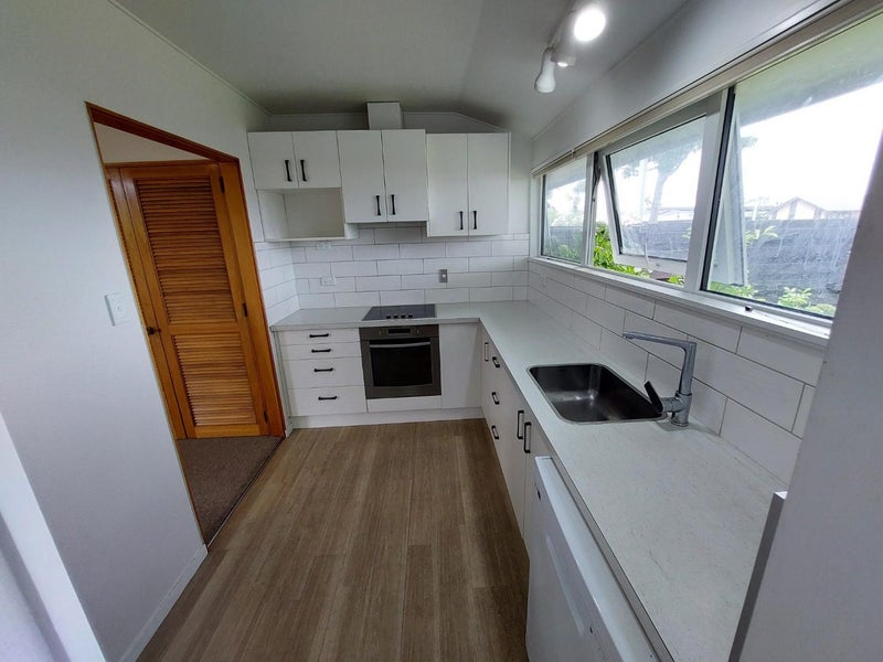 370C Yaldhurst Road, Russley, Christchurch - Carousel 2