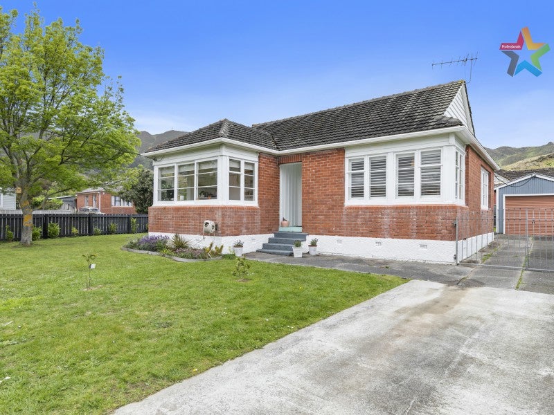 114 Waddington Drive, Naenae, Lower Hutt - Carousel 19