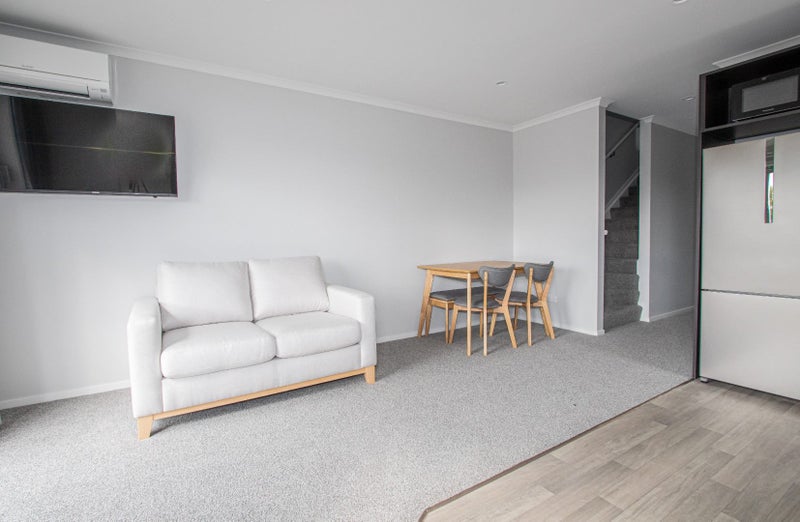 1/20 Jones Crescent, Melville, Hamilton - Carousel 11