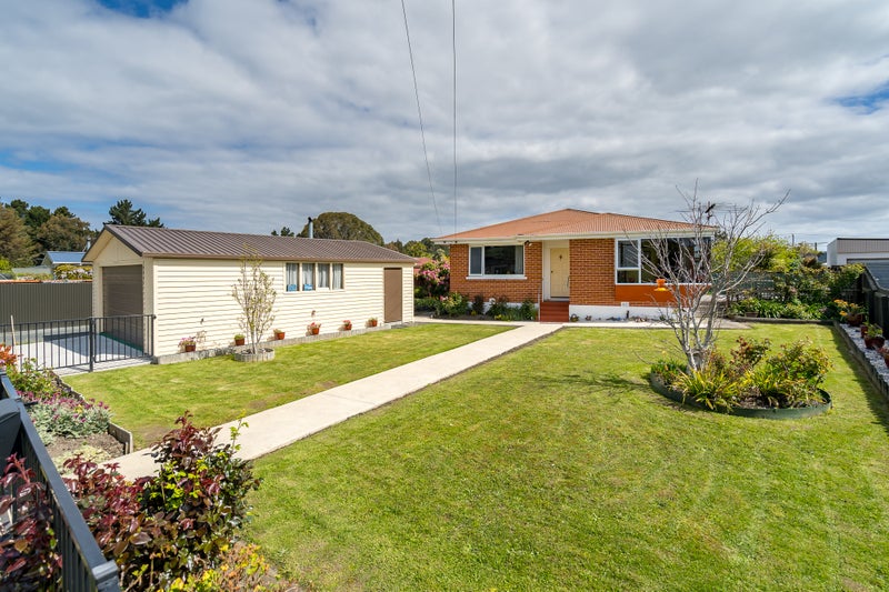 4 Vampire Road, Waldronville, Dunedin - Carousel 2