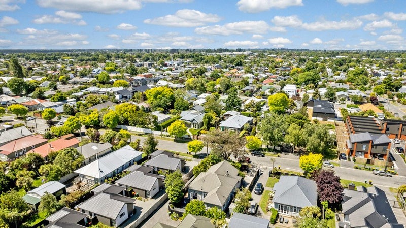 217 Geraldine Street, Edgeware, Christchurch - Carousel 23