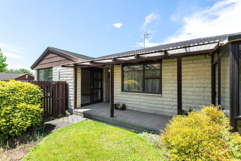 17 Wakelin Place, Redwood, Christchurch - Carousel 2