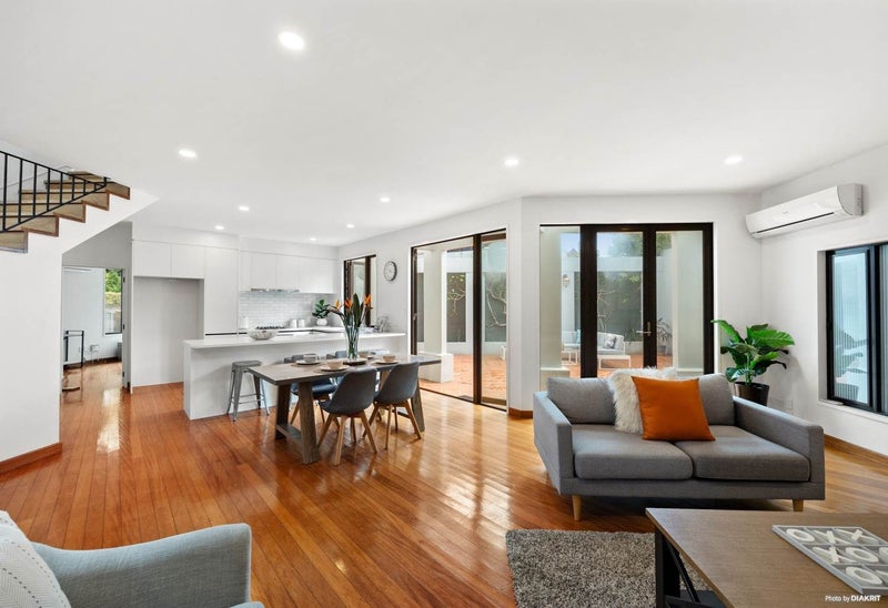 5 Brighton Road, Parnell, Auckland - Carousel 2